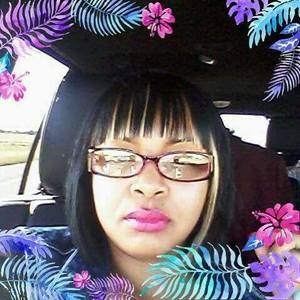 Meet your Posher, Natasha